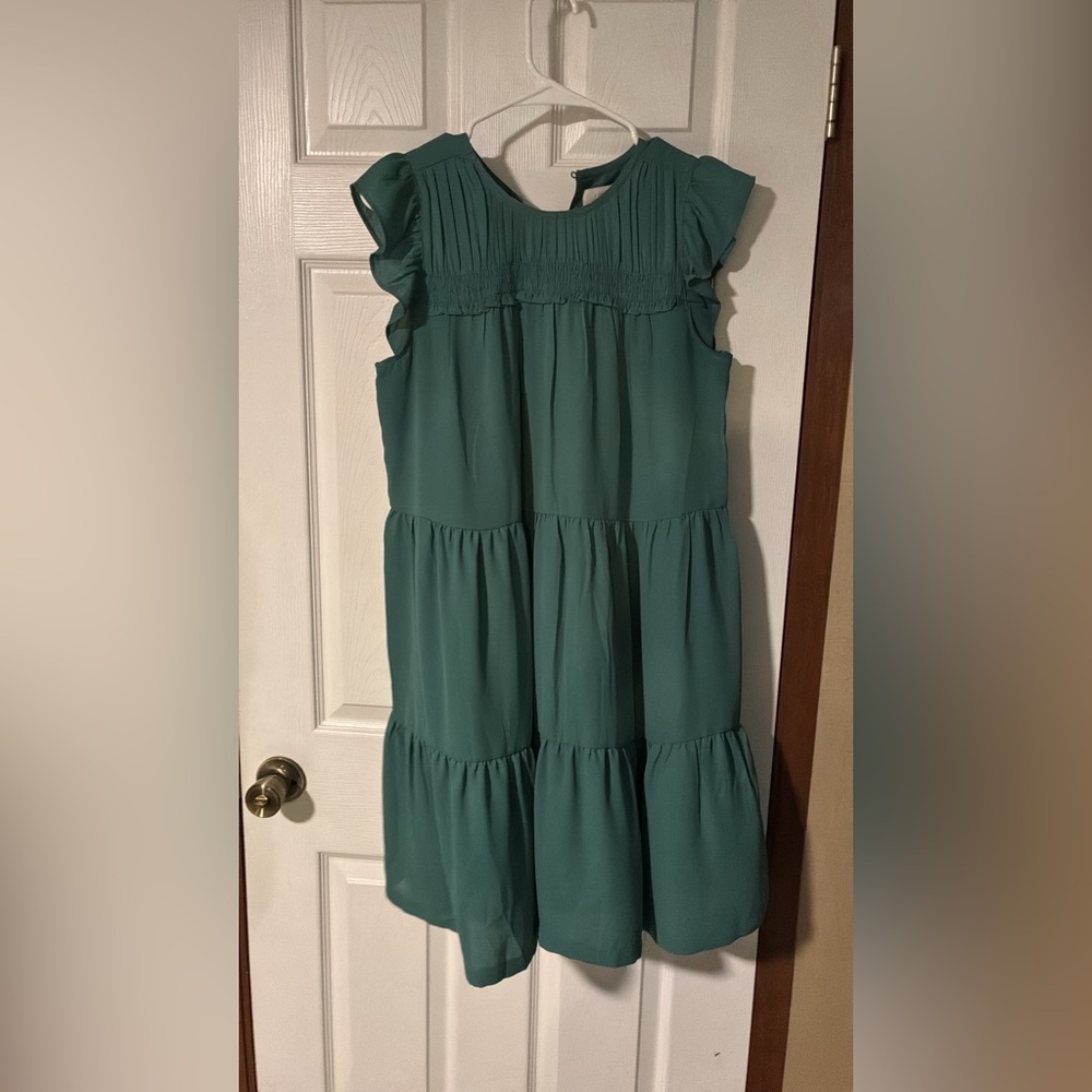 LOFT Green Ruffle Sleeve Tiered Dress
